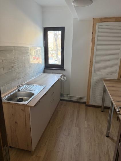 Apartament bacau 2 camere ultracentral etajul 1 prima inchiriere - 9
