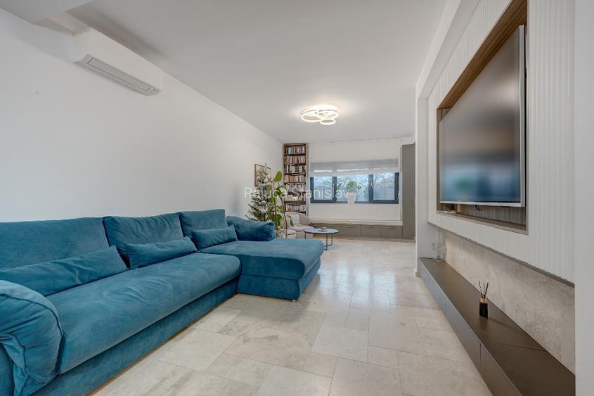 Vila Pipera in proximitate Porsche Nord-Campul Pipera - 362mp curte - 3