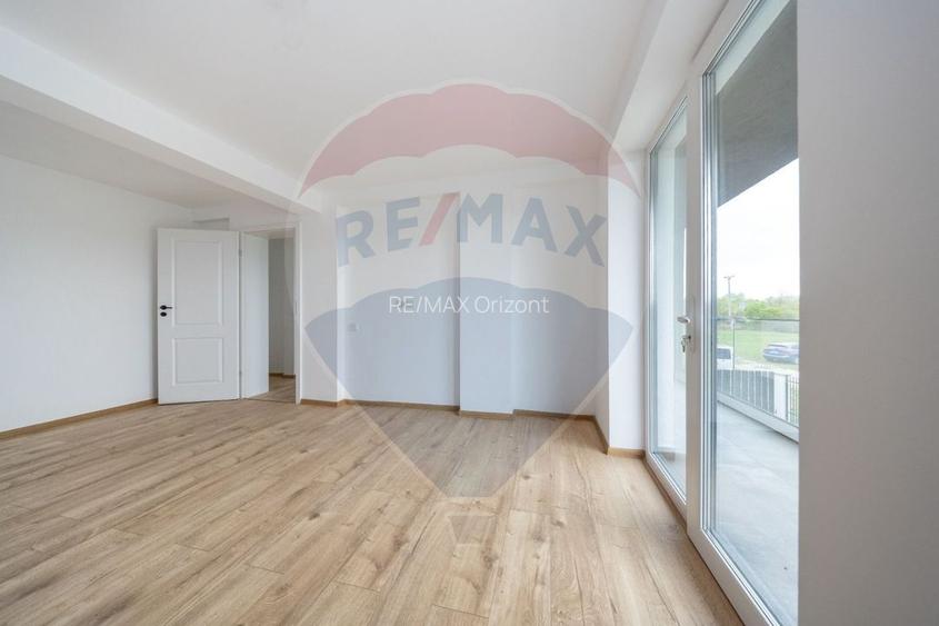 Vila moderna cu 4 camere,  P+E - teren 501 mp - 28