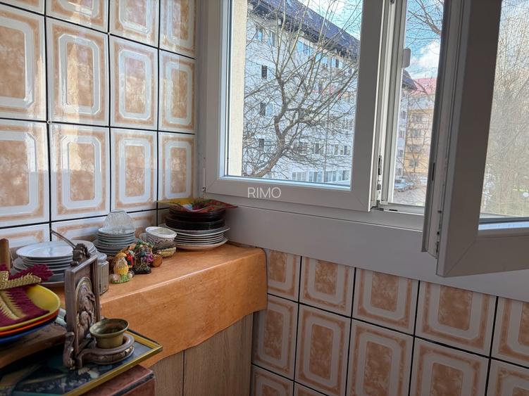 Apartament cu doua camere, Aparatorii Patriei, 65.000€ - 12