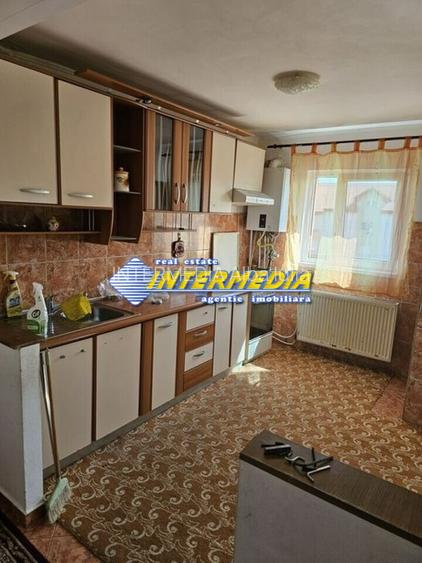 Apartament 3 camere | 1 Baie | 1 Balcon | 65 mp. | DE INCHIRIAT | Ampoi 1 I - 4