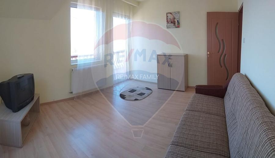 Casă cu mansardă cu 5 camere de vânzare în zonă metropolitană Paleu - 10