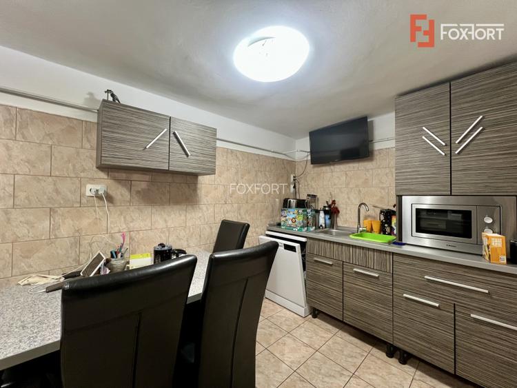 Casa individuala cu 4 camere de vanzare, zona Girocului - 2