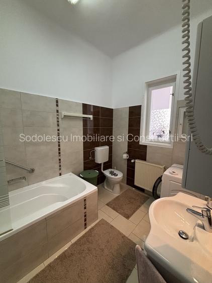 Vilă de închiriat zona Parvan - 15