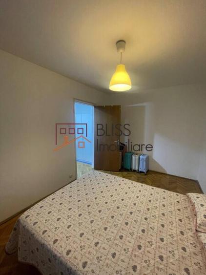 Apartament cu 2 camere și balcon cu vedere la parc