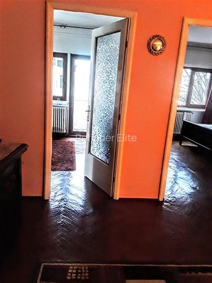 apartament 4 camere | et 4/5+m | bloc interbelic |  lift | renovat interior - ex - 15