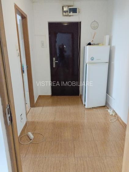 Garsoniera decomandata // Bloc anvelopat // Dr. Taberei // Str. Targu Neamt - 14