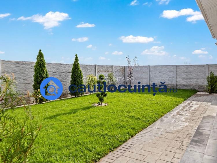 Vila Napoletana | De Vanzare | Incalzire in pardoseala | Curte  - 5