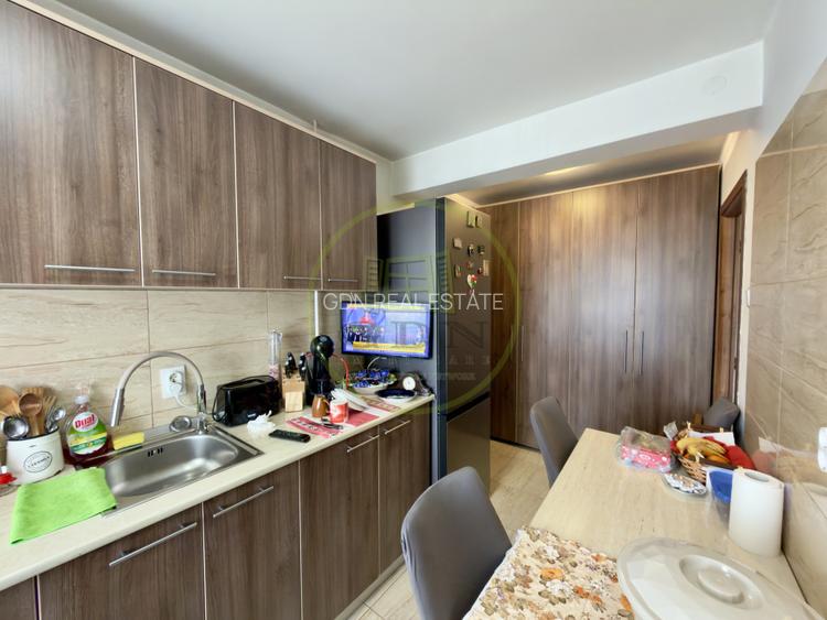 Apartament 2 camere, semidecomandat, cartier Craiovita Nouă, zona Orizont - 5