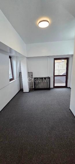 Spatiu ultra central pt birouri - 7