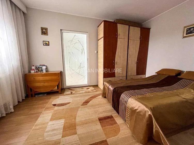 Casa zona centrala 3 camere caramida renovata Mobilata si utilata - 2