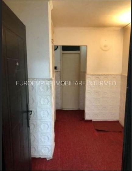 Apartament de vanzare in Constanta, Km 5 - 2 camere decomandat - 6