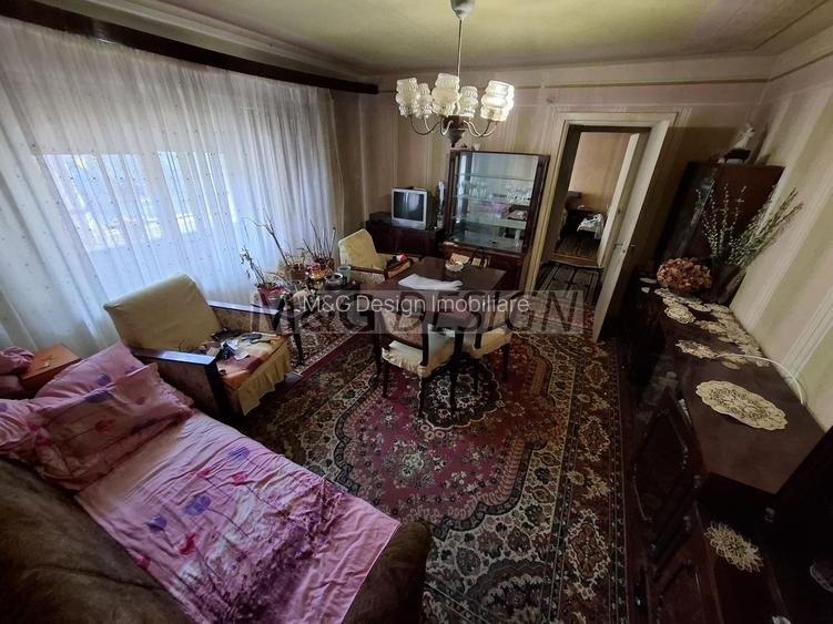 Complexul Studentesc, 2 camere cu balcon,parter - 7