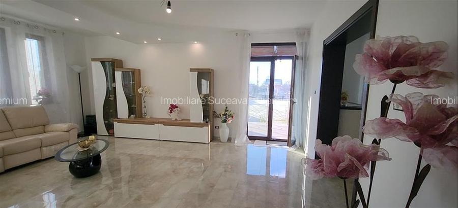 Casa Superba! In Suceava! Teren 1800 mp! De vanzare! 0727817187 - 3