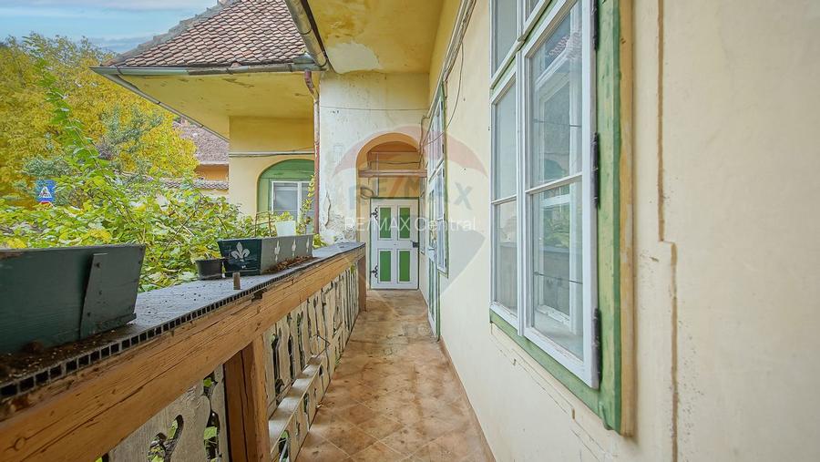 Casă singură în curte, de închiriat, Schei! - 5