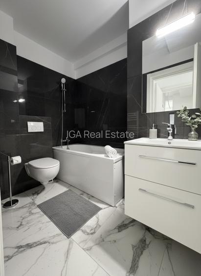 Prima linie pe plaja cu pisicina si parcare privata | Complex Casa del Mar  - 6