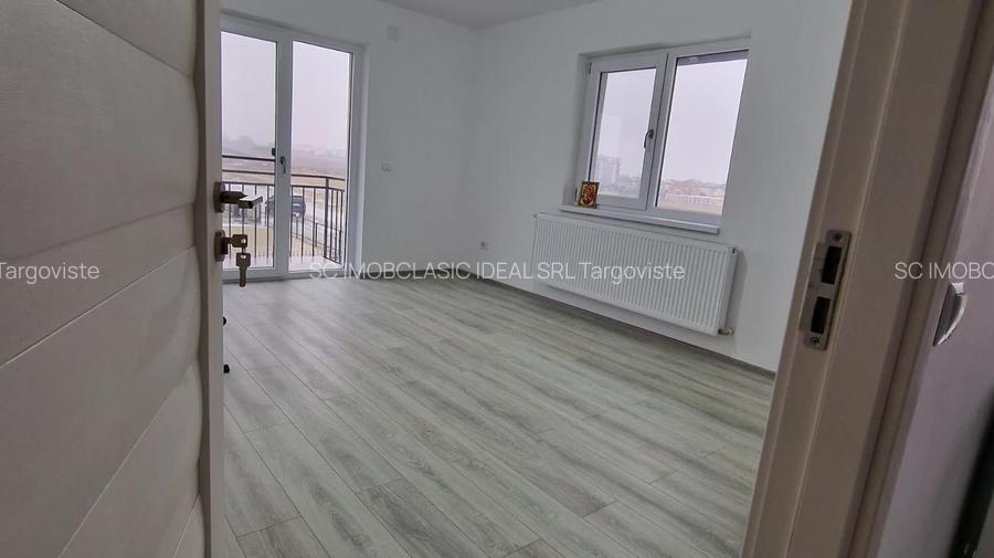 Ulmi,Dambovita VÂNZARE proprietate- casa si teren - 10