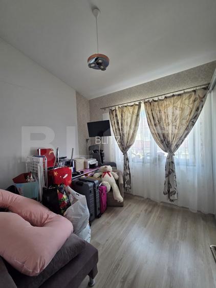 Apartament 2 camere + living cu bucatarie open space de vanzare zona Primarie - 9