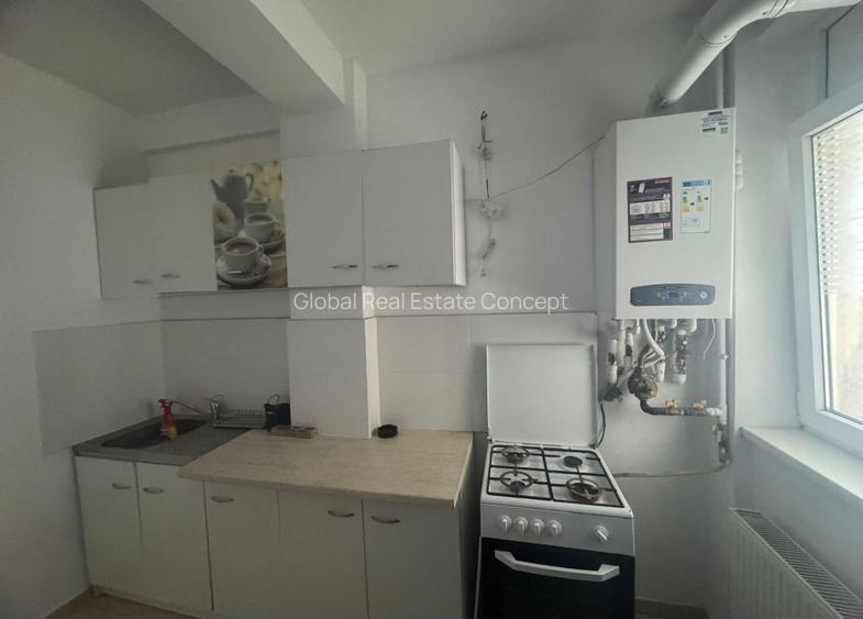 Închiriere Garsoniera - Strada Mugurelui nr 4 - 5