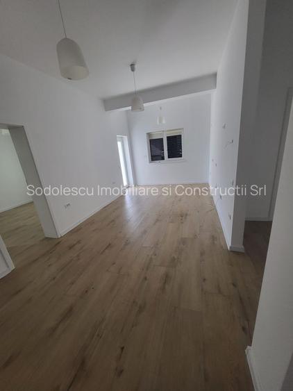 SAD cu 3 camere/acces exterior -Kaufland - 16