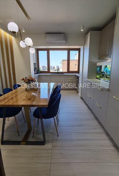 Apartament de designer, 3 camere, zona UTA Arad, comision 0 - 11