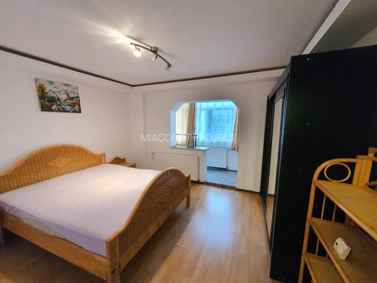 Apartament spatios ,centrala,termen lung - 11