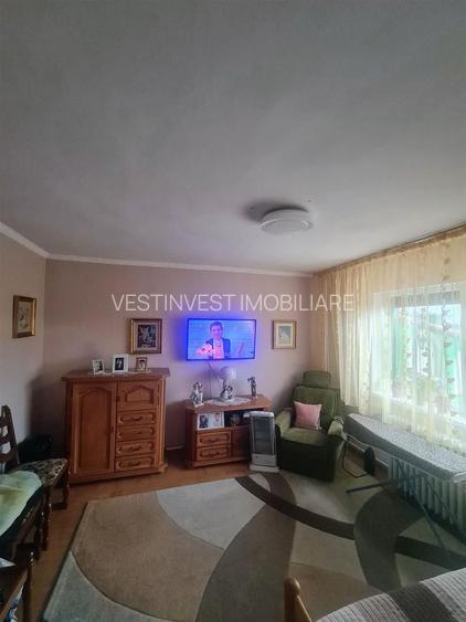 Casa D+P+E  zona Garii Oradea - 13