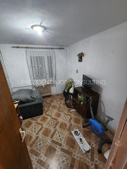 Apartament 3 camere Obregia - Piata Covasna - 5