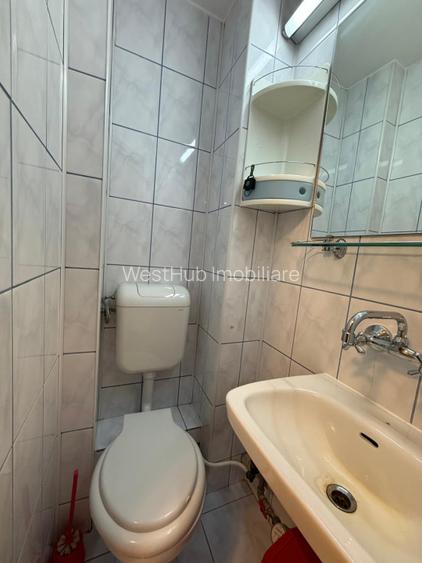 Apartament cu 4 camere, spatios, 80 mp utili - Circumvalatiunii - 10