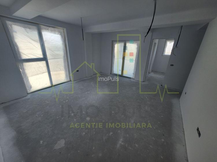 3 Camere. Lipovei. Bloc nou. Et. 1. Bucatarie separata. 2 Bai - 10