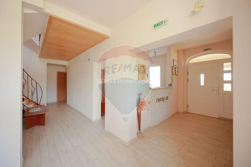 De vânzare pensiune cu restaurant, teren 4.750 mp – Băile 1 Mai - 11