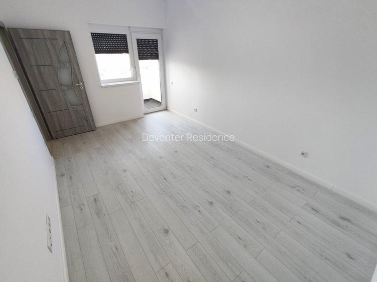 Ap 2 cam LA CHEIE geam baie, decomandat, lift, 2x 14 mp /camera, balcon mare - 4