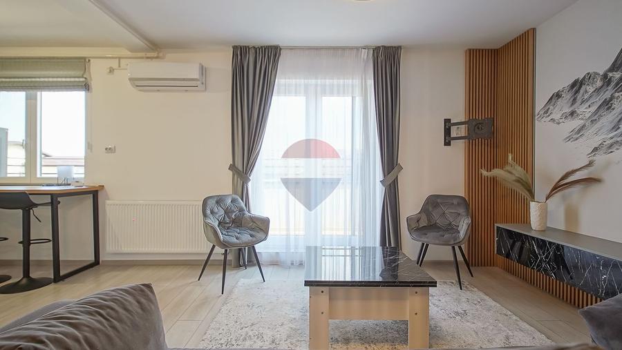 Apartament 2 camere de vânzare | Parcare și boxă | Zona Tractorul