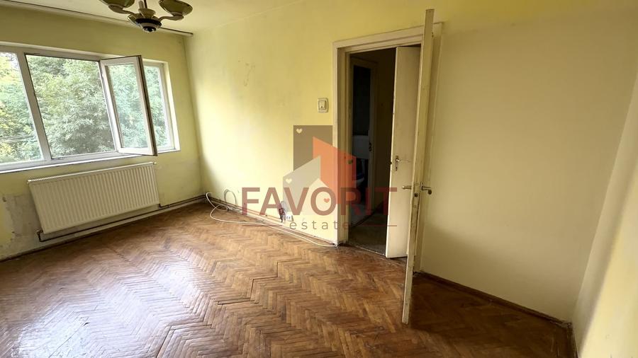 Etaj 1. Centrala termica proprie. Boxa in CF