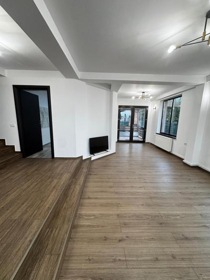Vila S+P+1+Pod mansardat Albert Roua
