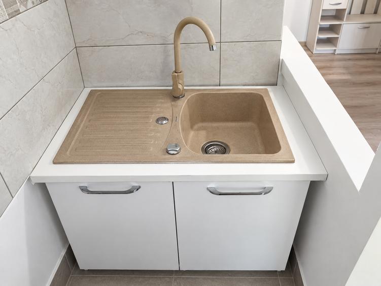 Garsonieră | Vitan | Renovat 2026 | 40,7 mp | Mobilat complet | Etaj 3