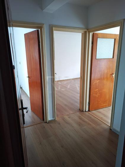 2 camere, et 3/4, centrala, bloc tip P, anvelopat-Drumul Taberei