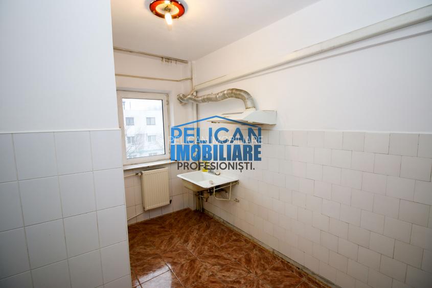PIATA NOUA, 2 CAMERE, DECOMANDAT - 5