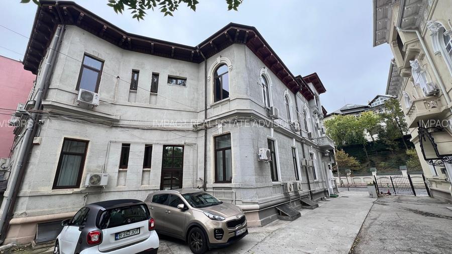 Cladire 23 de camere cu teren 554 mp - 4