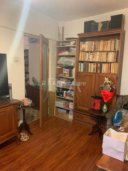 2 camere Dacia decomandat, et. 5, an 1982, metrou, 51 mp - 3