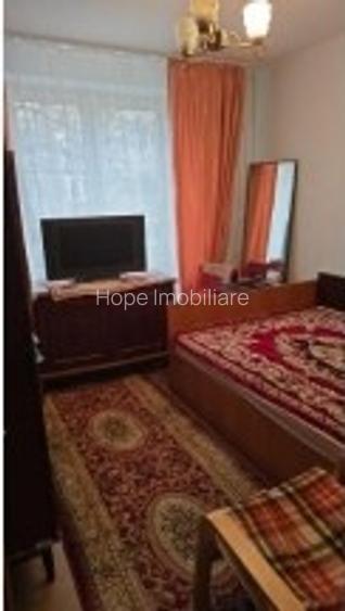 Aparatorii Patriei-Panselelor-Apartament de 3 camere-decomandat - 5