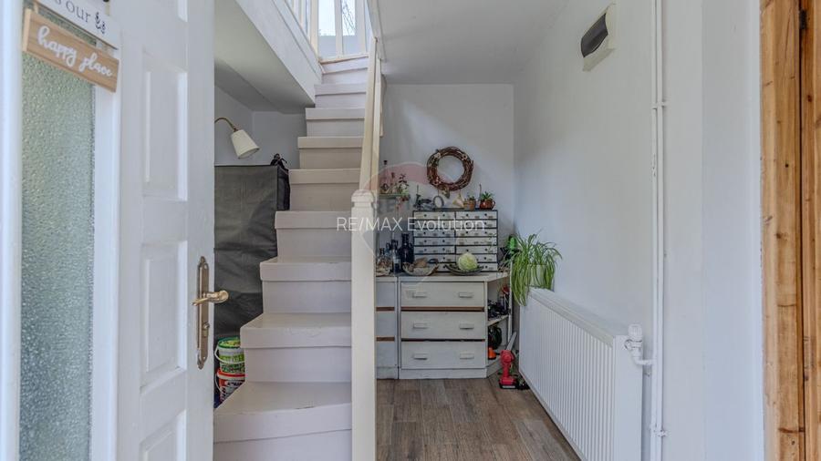 CASA cu 7 camere in inima Branului | Teren 1346mp | COMISION 0% - 18