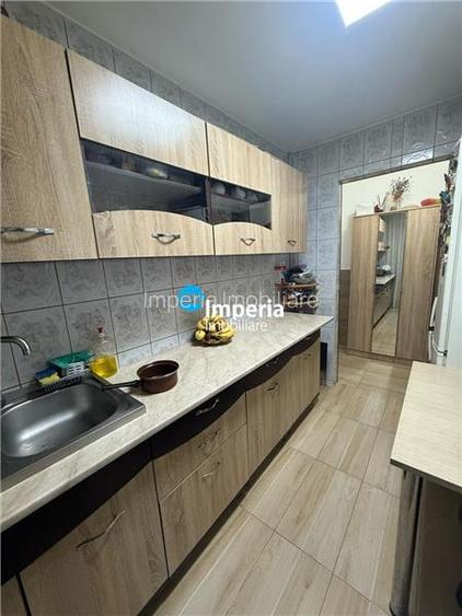 Apartament 3 camere semidecomandat, Baza 3 - Carrefour - Felicia! - 2