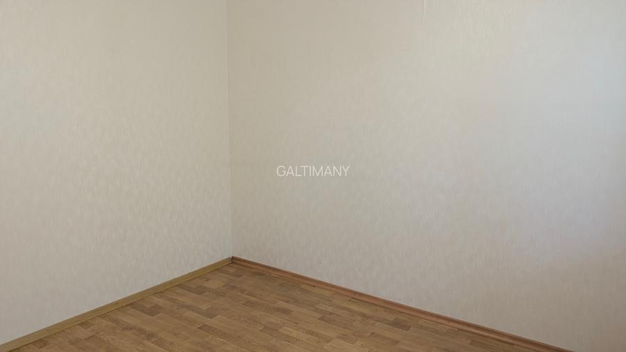 Apartament 4 camere  decomandat, 2 minute de Bulevardul  Constantin Brâncoveanu. - 13