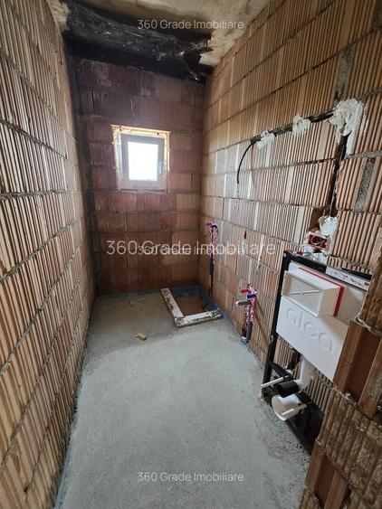 Duplex despartit prin camera tehnica M. Noua - 13