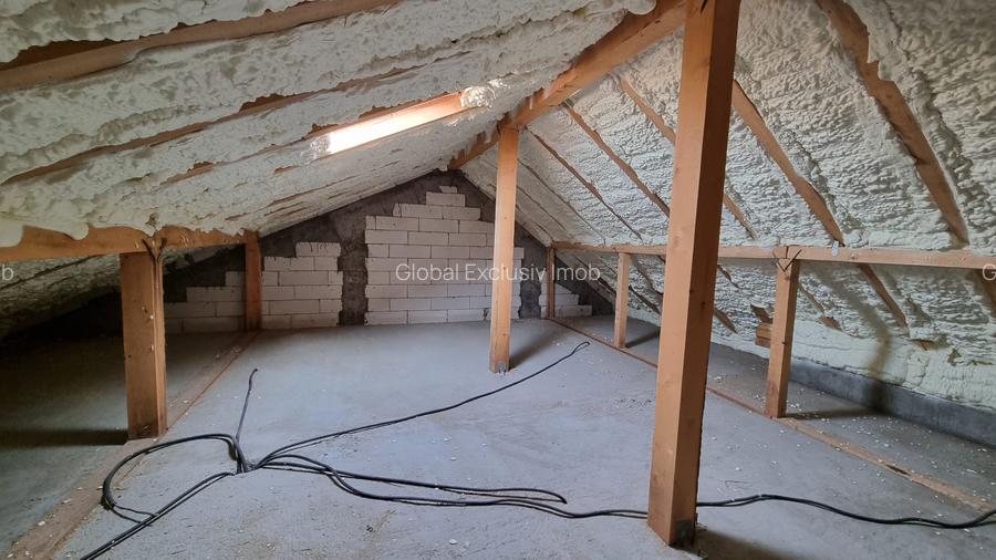 Vila 4 camere, bucatarie separata, zona linistita, parcare, zona Scolii - 13