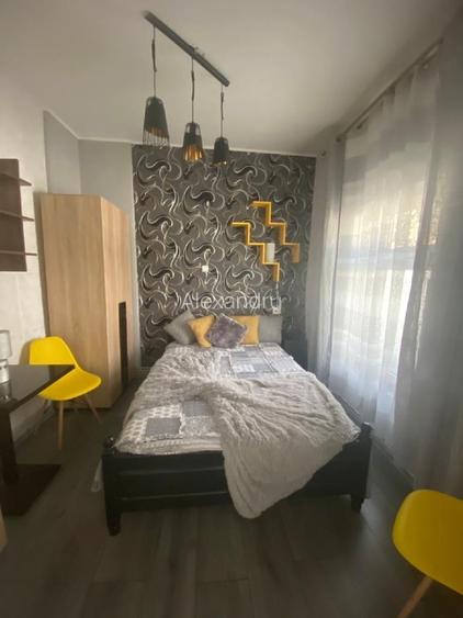 Proprietar-Spațiu comercial stradal + garsonieră | investiție | metrou Eroii Rev - 16