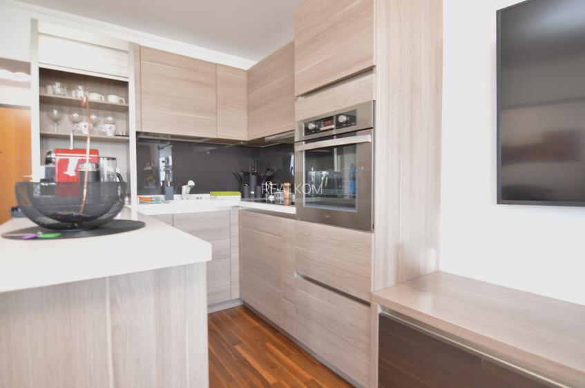 VANZARE APARTAMENT 2 CAMERE UNIRII – TRIBUNAL - 17