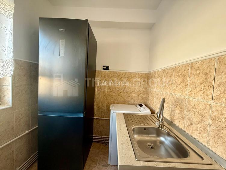 Garsoniera decomandata, etaj intermediar - Zona Tractorul, Coresi - 7