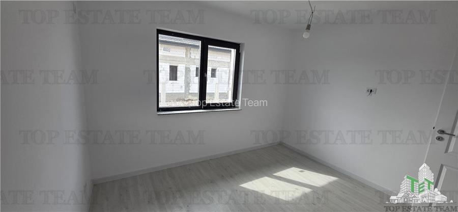Vila individuala moderna cu 4 camere , 2 bai ,terasa 25mp, incalzire in pardosea - 23